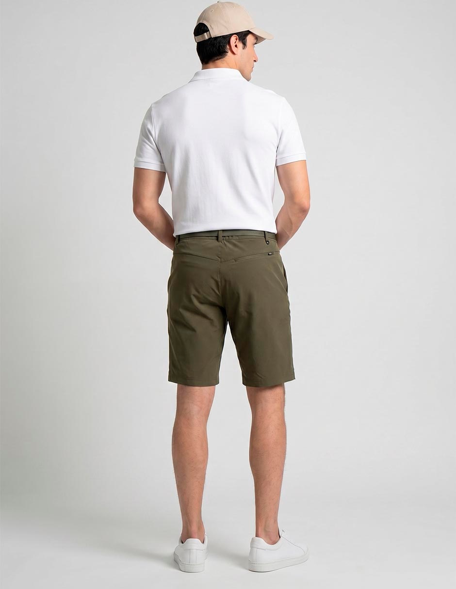 Short con bolsillos para outdoor hombre