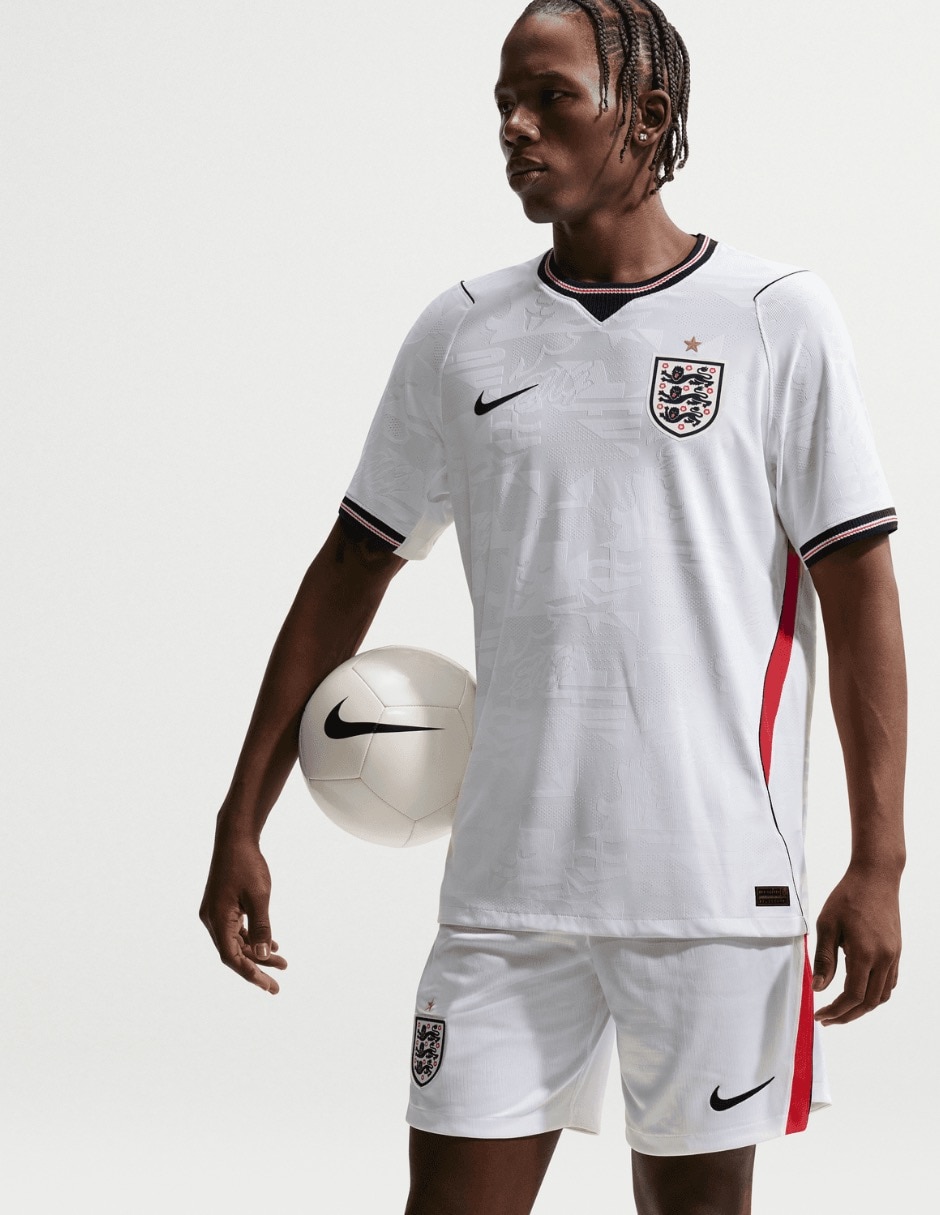 Jersey de Selección de fútbol de Inglaterra local jugador para hombre 8