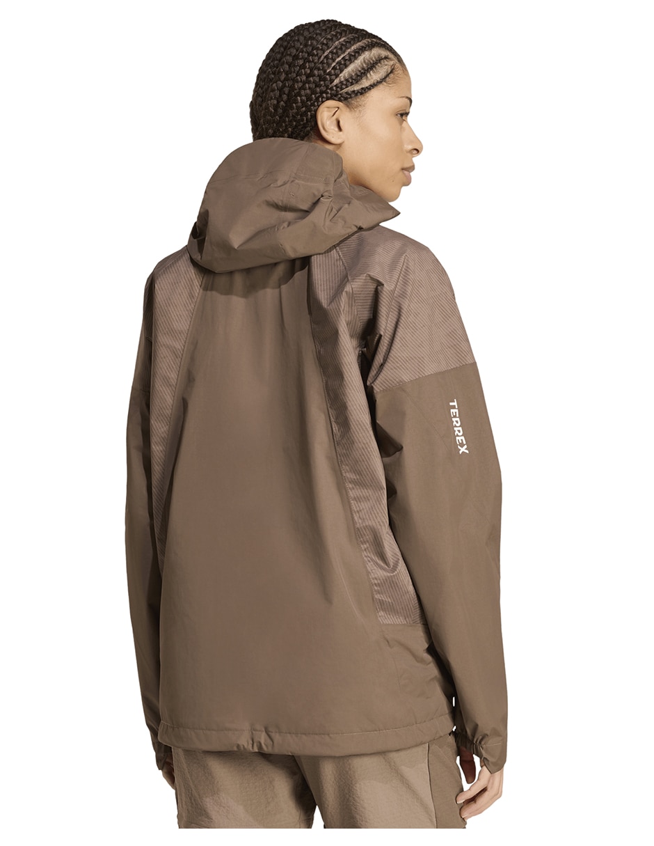 Chamarra para hiking Adidas para mujer