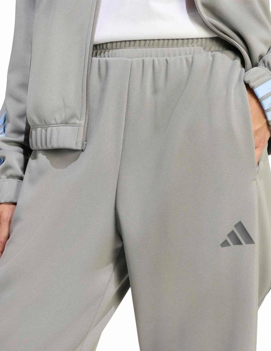 Conjunto deportivo regular adidas con elástico para mujer