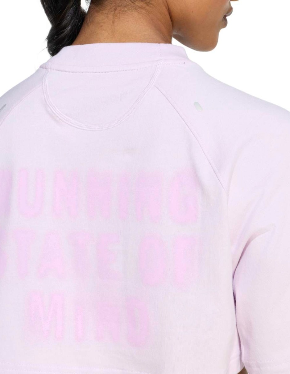 Playera deportiva para correr de mujer 6