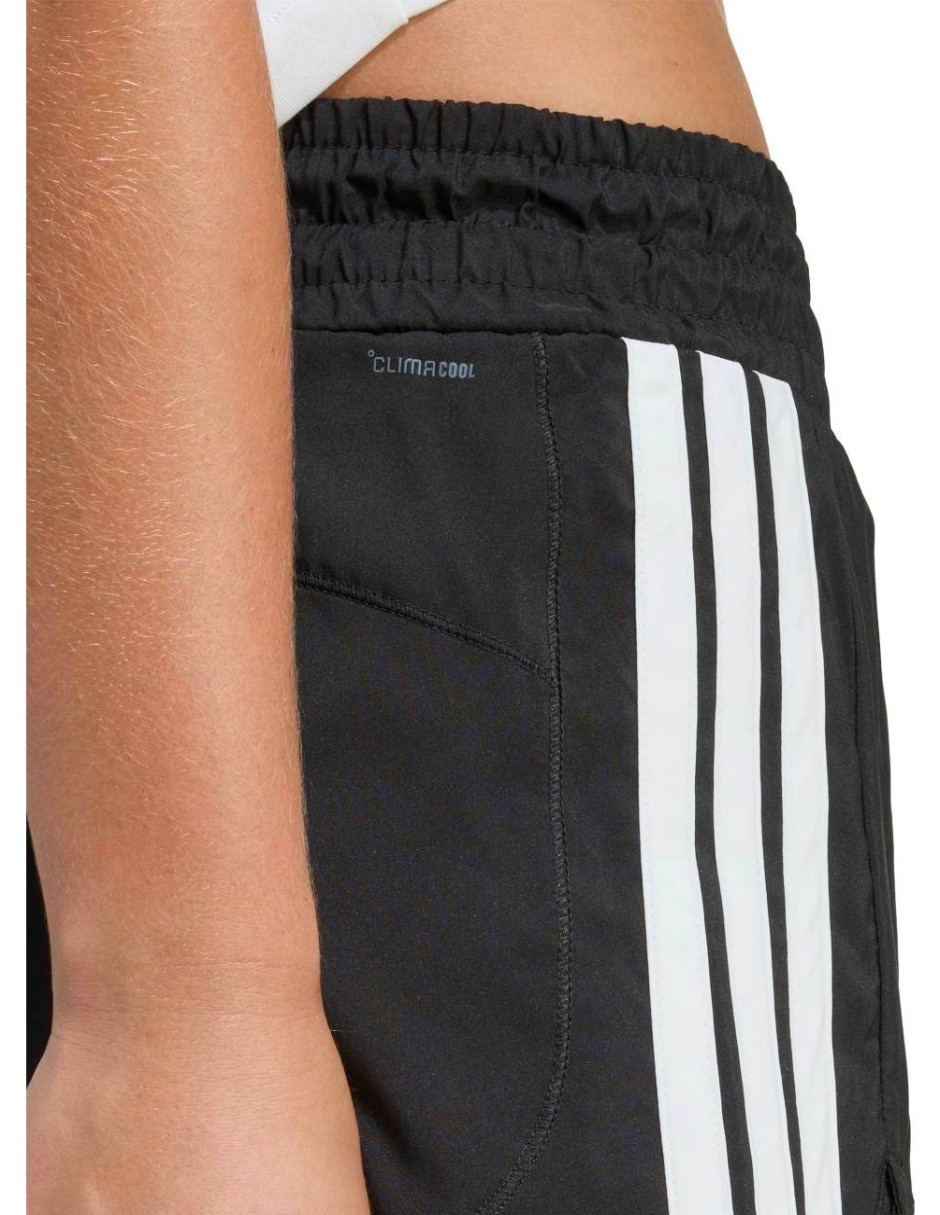 Short Adidas con bolsillos para entrenamiento mujer