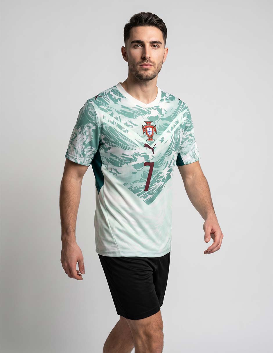 Jersey de Selección de Fútbol de Portugal visitante manga corta Mundial Puma jugador para hombre