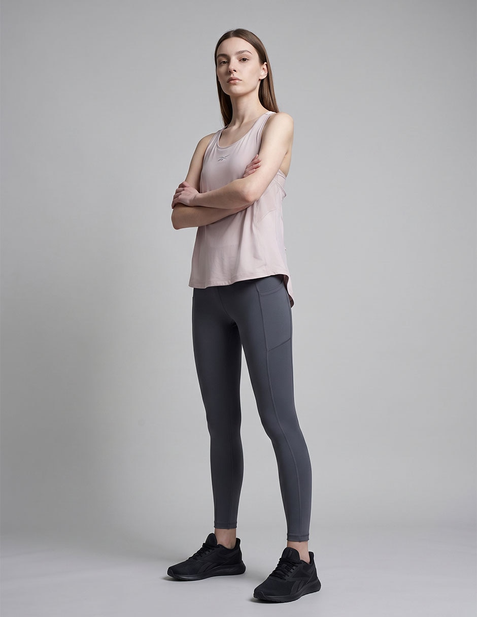 Playera deportiva para correr de mujer 4