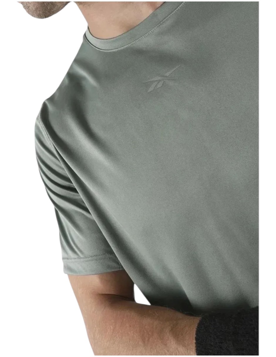 Playera deportiva para correr de hombre 4