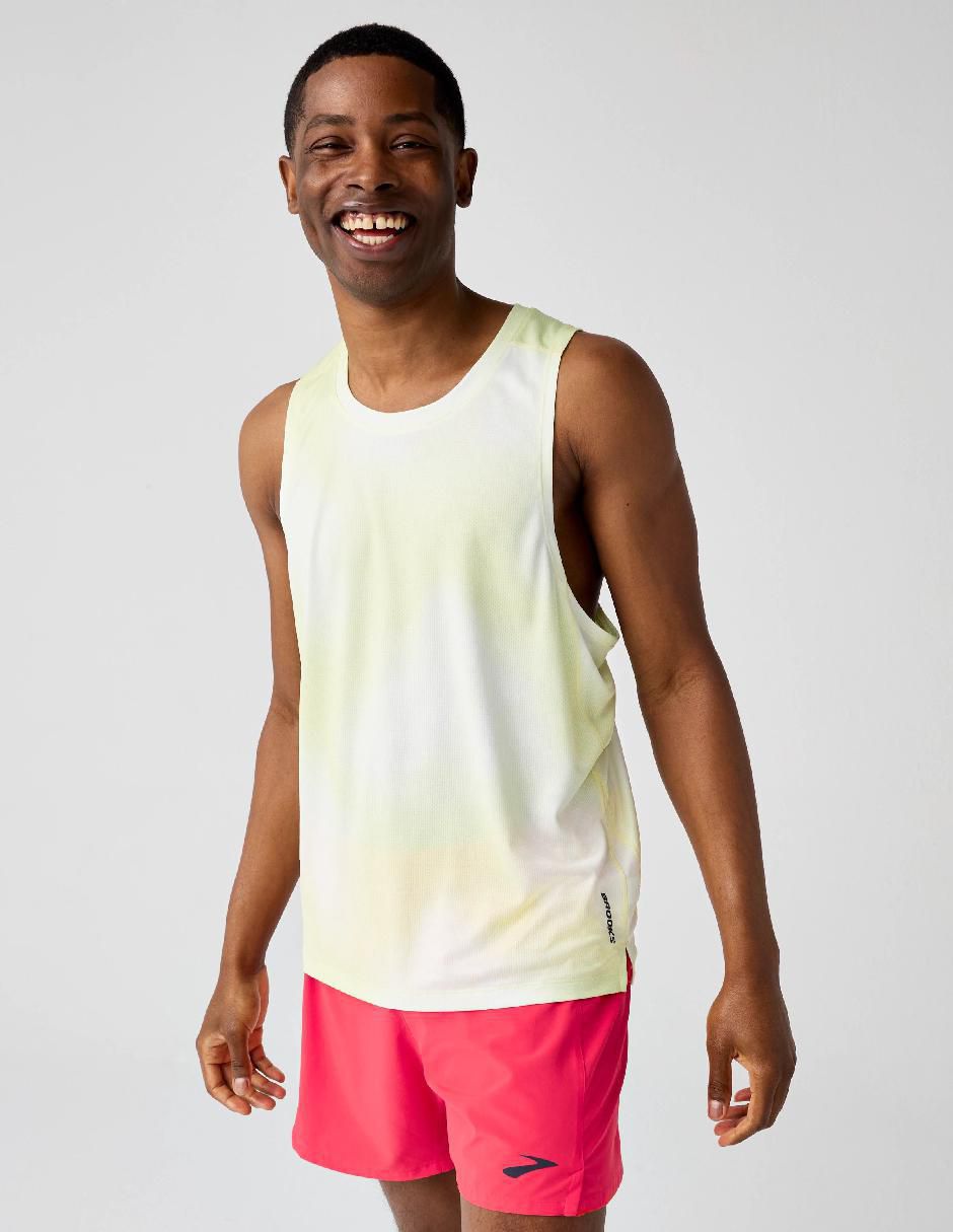 Playera deportiva para correr Brooks de hombre