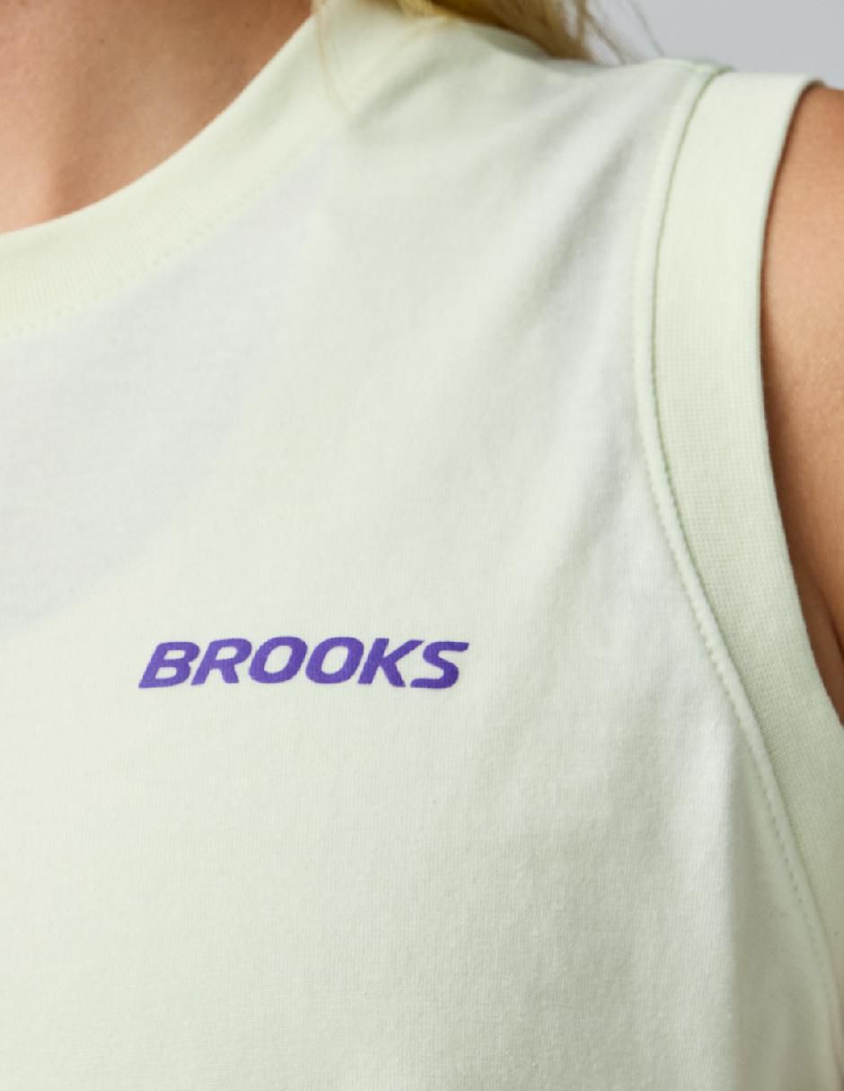 Playera deportiva para correr de mujer 3