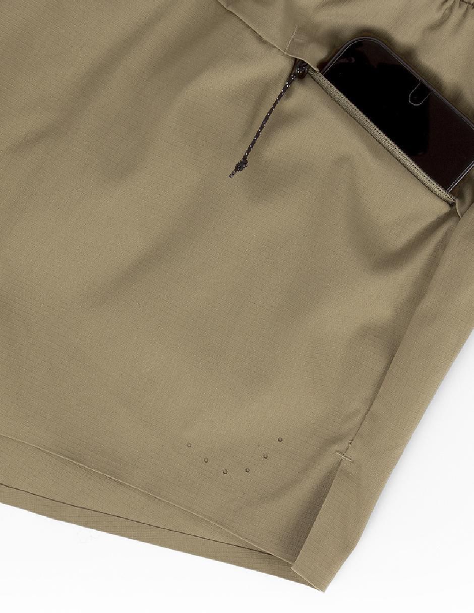 Short con bolsillos para correr mujer 2