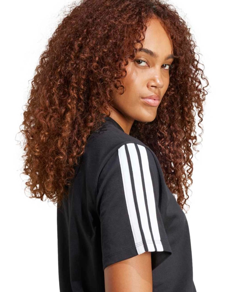 Playera deportiva para entrenamiento de mujer 5