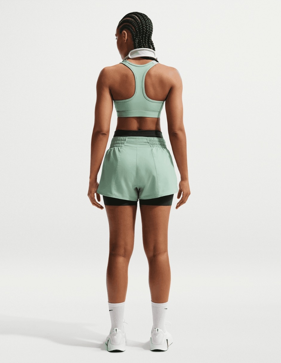 Top deportivo Nike W Nk Swsh Med Spt Bra para entrenamiento mujer