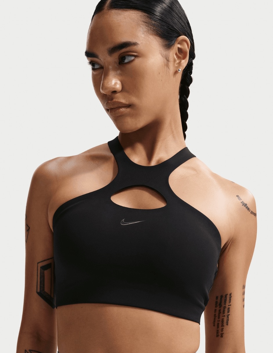 Top deportivo Nike Unvrsa para entrenamiento mujer