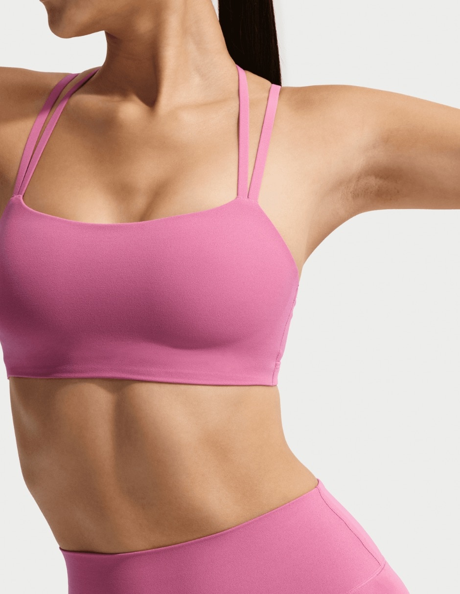 Top deportivo Nike Zenvy Strappy Bra para entrenamiento mujer