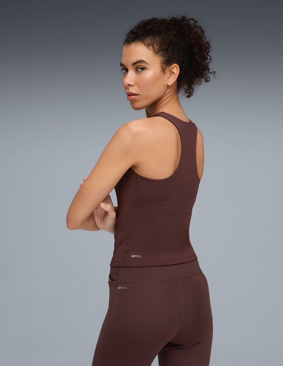 Top deportivo para entrenamiento mujer 2