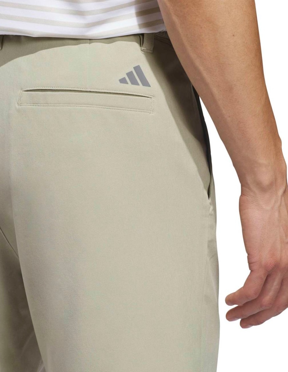 Short con bolsillos para golf hombre