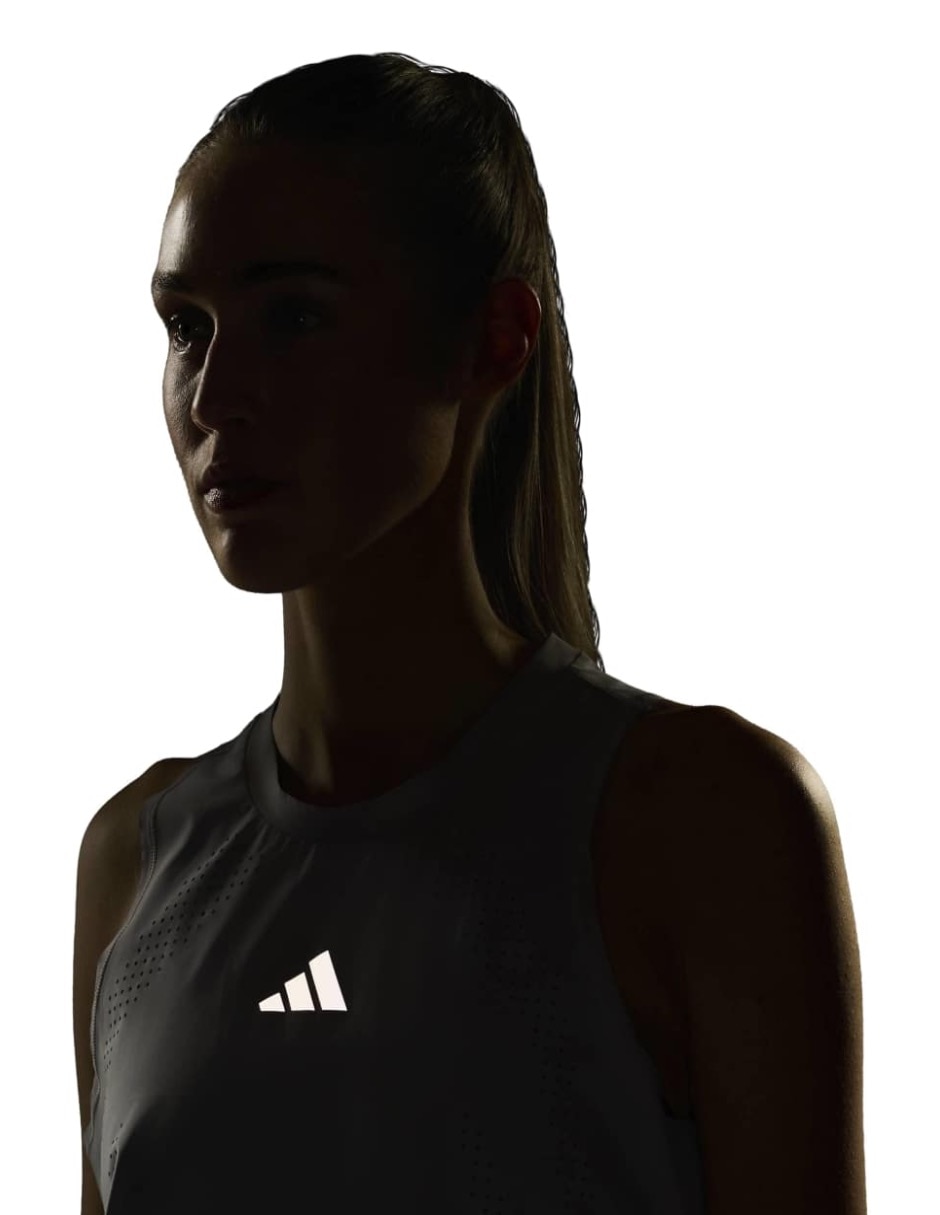 Playera deportiva para correr Adidas de mujer