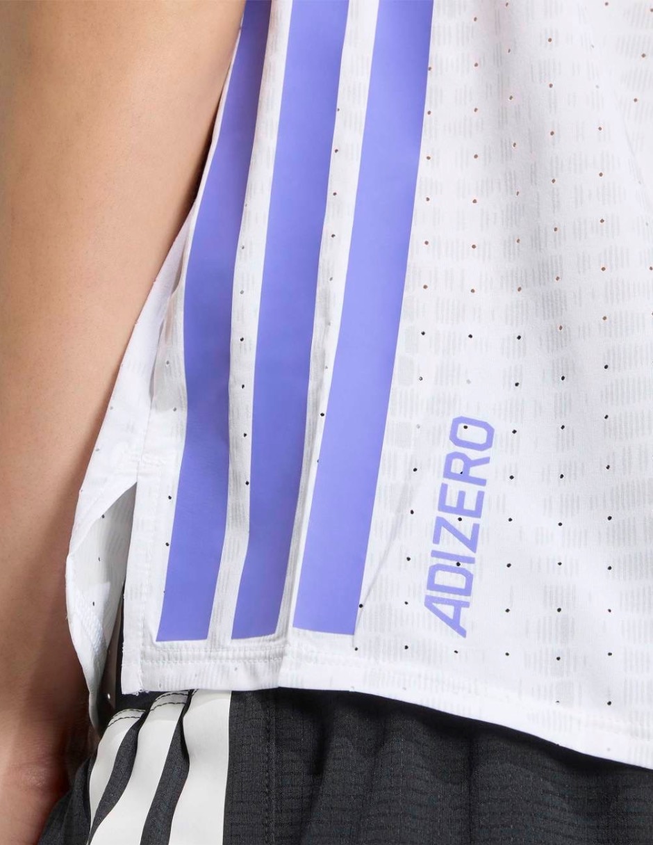 Playera deportiva para correr de mujer 6
