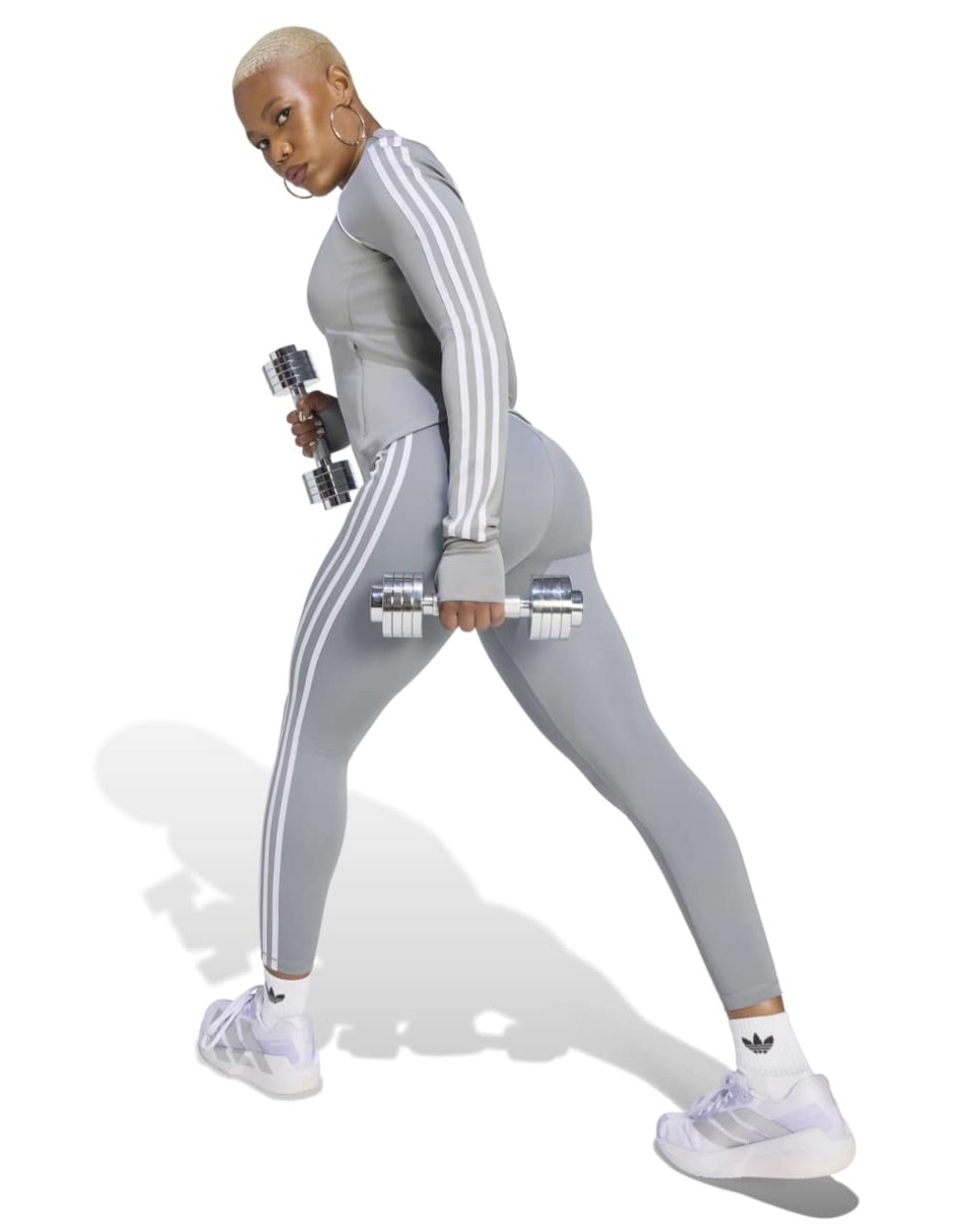 Playera deportiva para entrenamiento de mujer 3