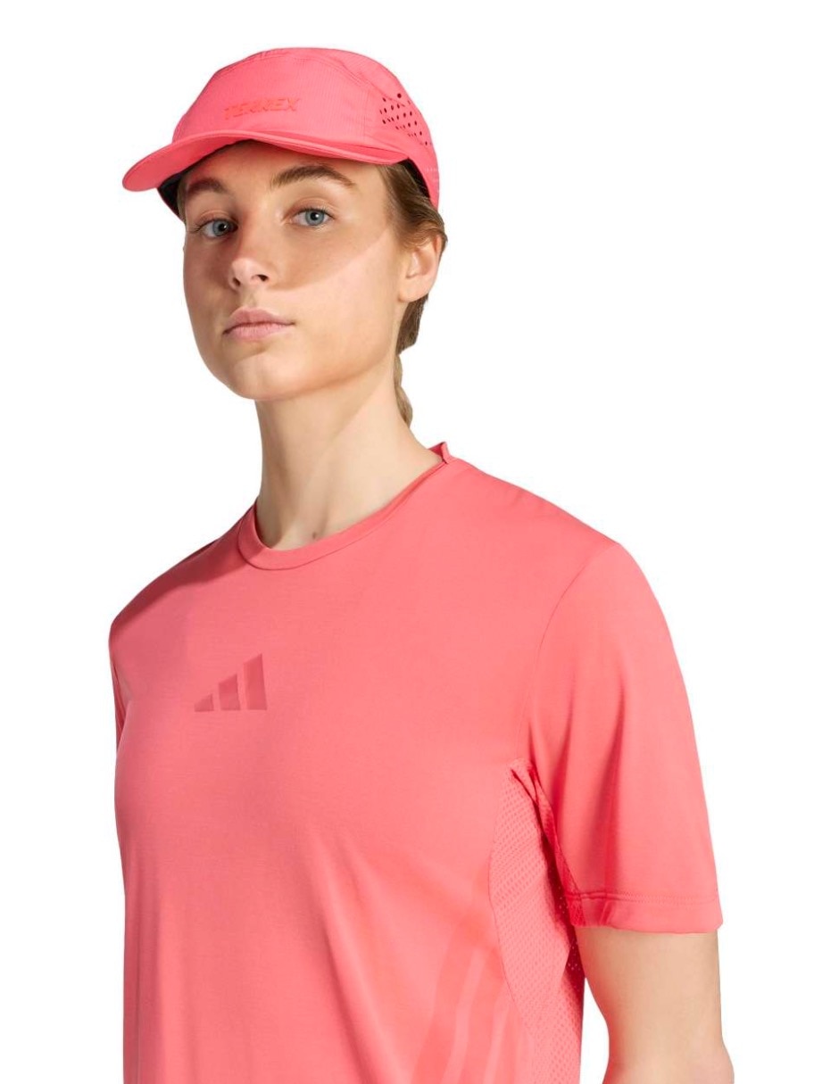 Playera deportiva para trail de mujer 3
