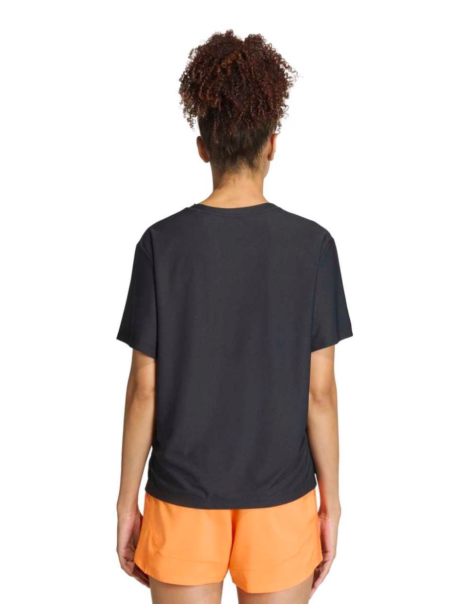 Playera deportiva para entrenamiento de mujer 3