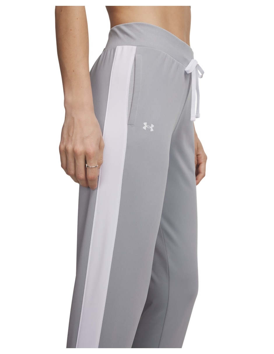 Conjunto deportivo regular con elástico para mujer 4