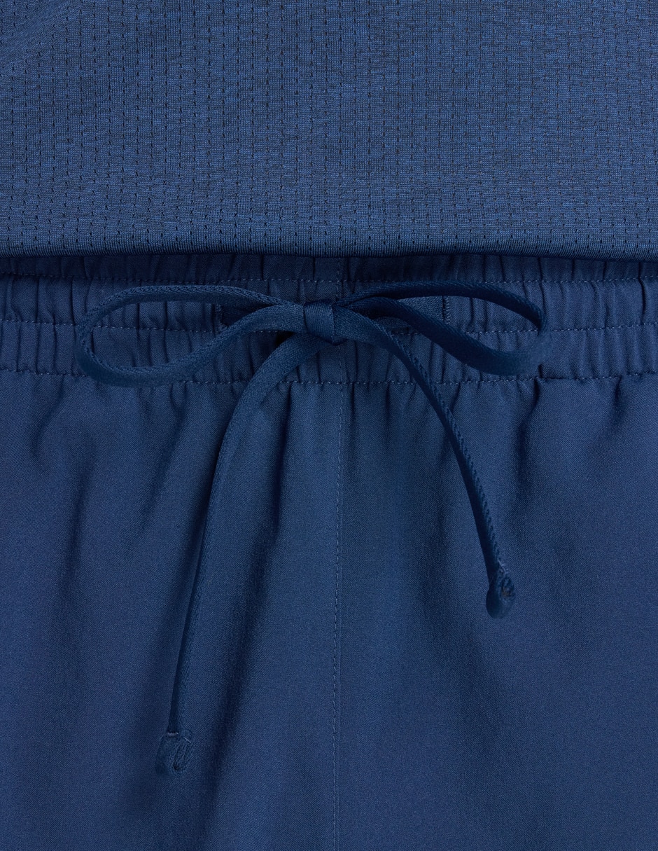 Short con bolsa para correr hombre 3