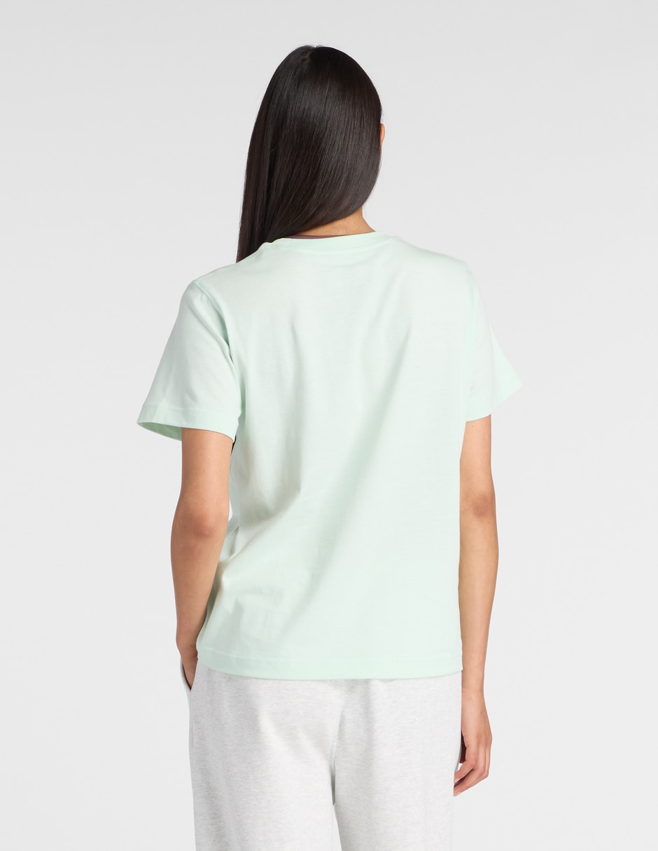 Playera deportiva para correr de mujer 3