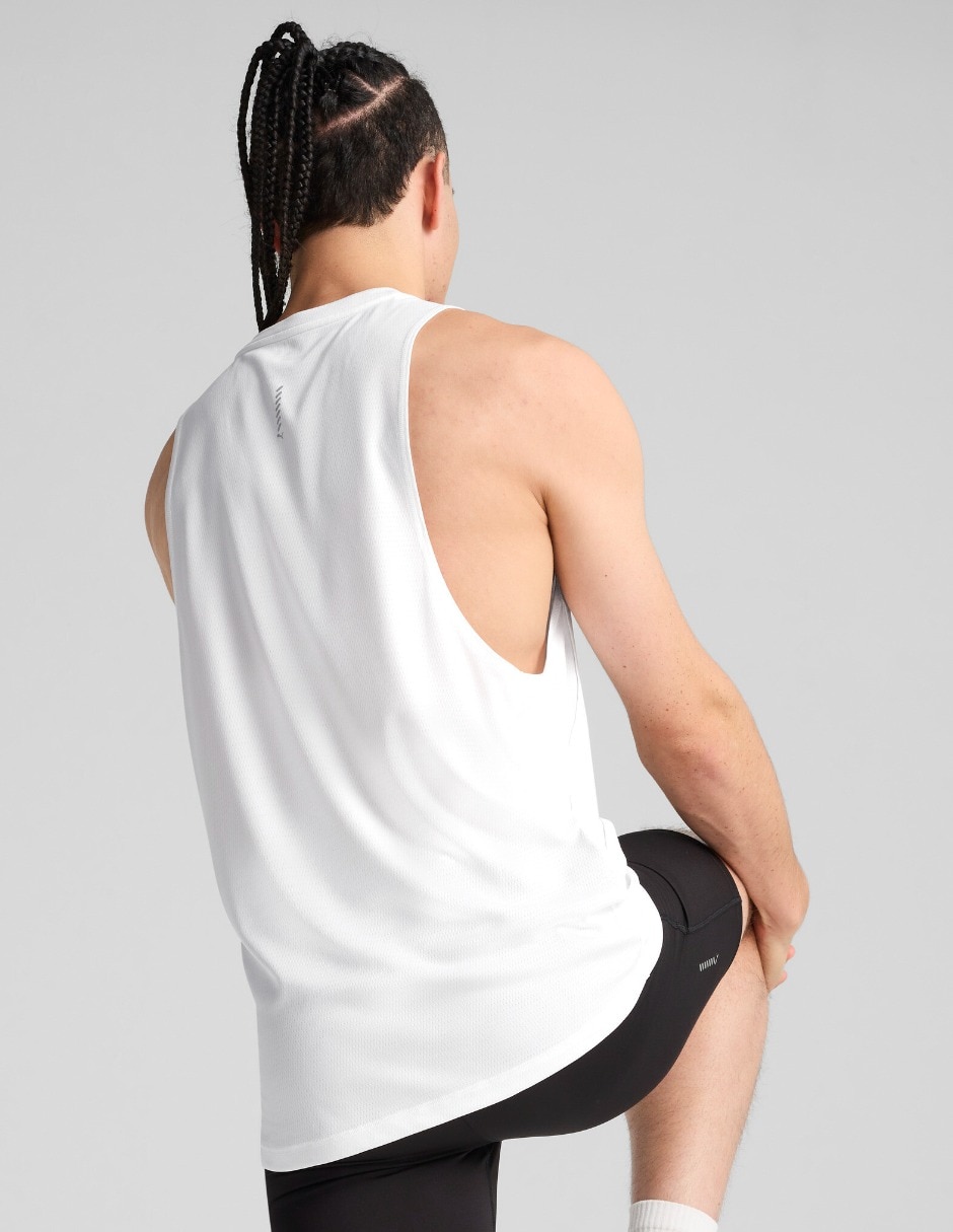 Playera deportiva para correr de hombre 5