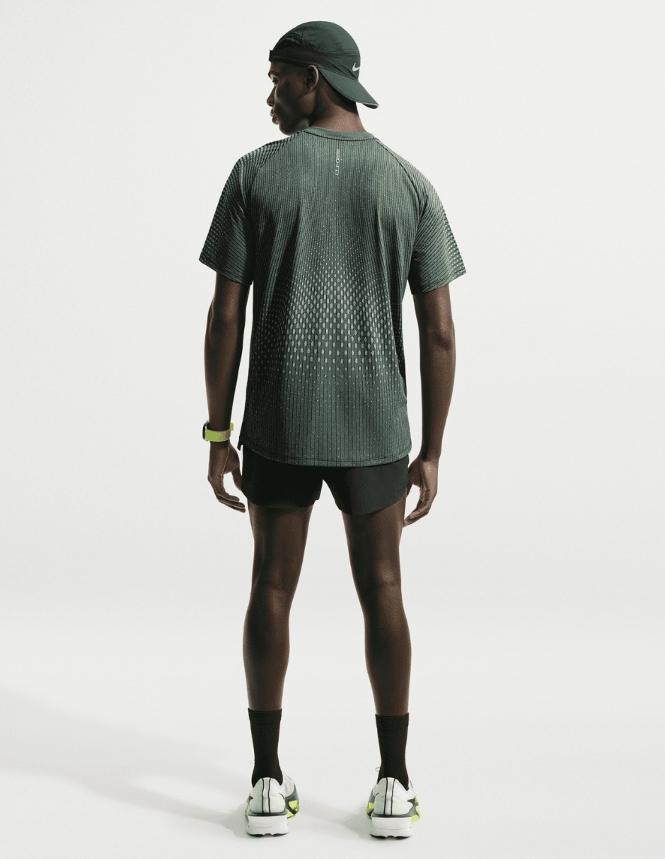 Playera deportiva para correr de hombre 2
