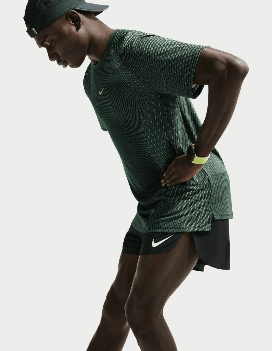 Playera deportiva para correr de hombre 5