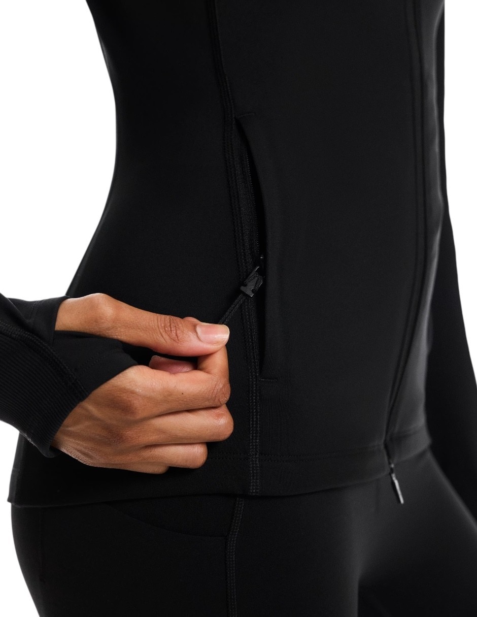 Chamarra Studio Jacket para mujer 3