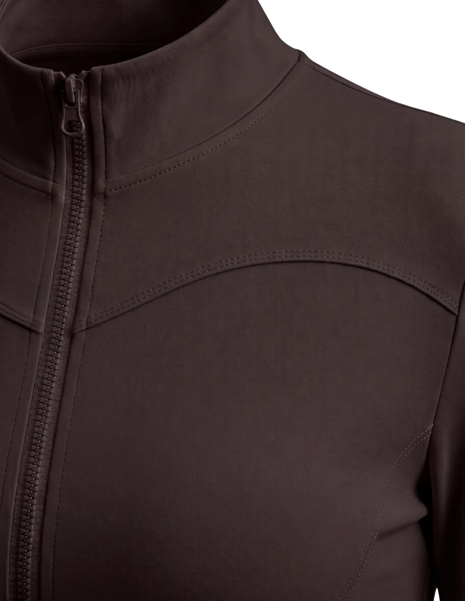 Chamarra para entrenamiento active essentials activewear de mujer 5