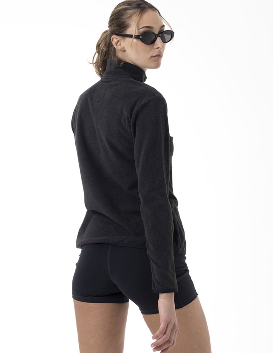 Chamarra para hiking de mujer 2